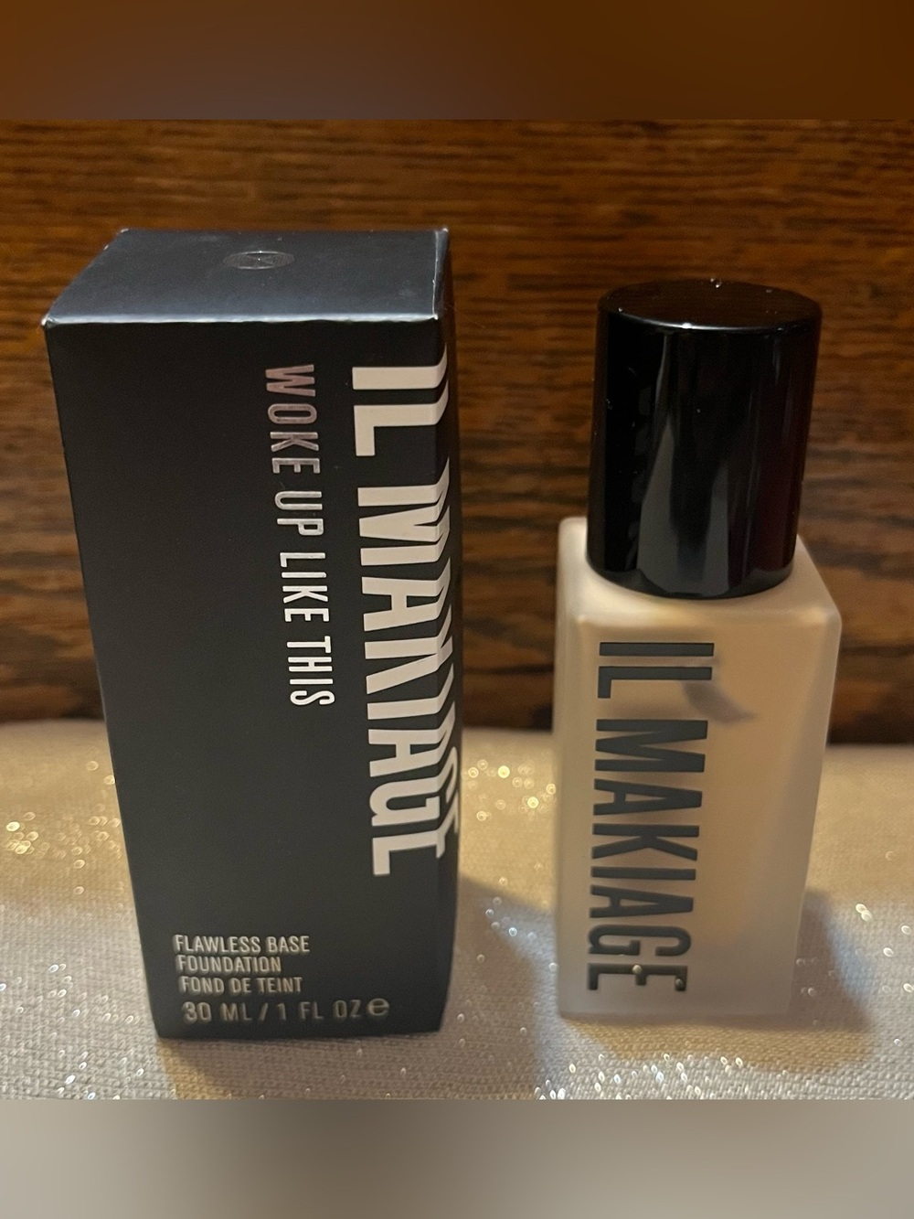 Il Makiage Woke Up Like This Flawless Base Foundation Series CL #60 New In Box